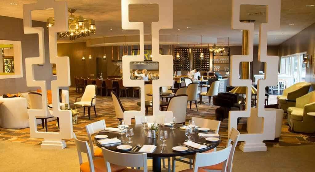 Inn At The Commons Medford Bagian luar foto